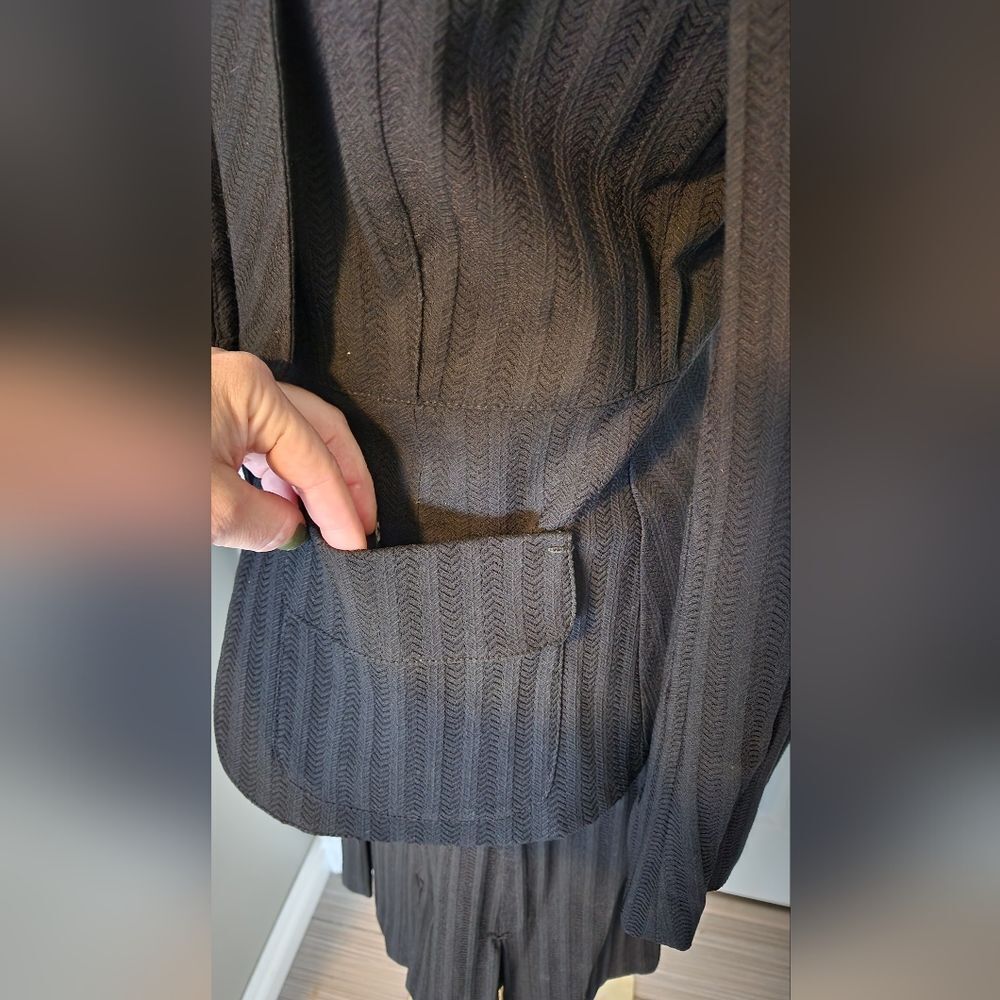 Max Studio Black Blazer - Size 4 - Picture 3 of 8